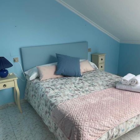 Apartamento Con Hermosas Vistas A La Playa Del Altar Sieiro Esterno foto
